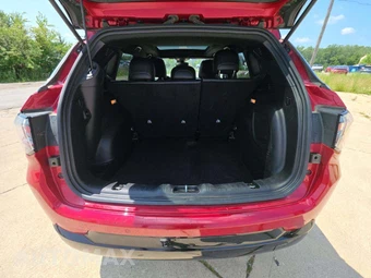 2025 Jeep Compass Limited - miniatura 11