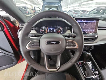 2025 Jeep Compass Limited - miniatura 10
