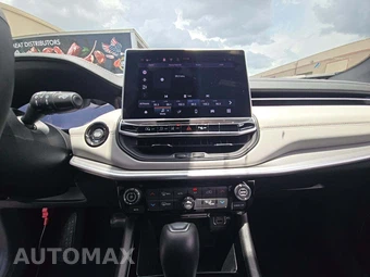 2025 Jeep Compass Limited - miniatura 10