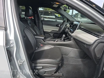 2025 Jeep Compass Limited - miniatura 8
