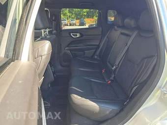 2025 Jeep Compass Trailhawk - miniatura 13