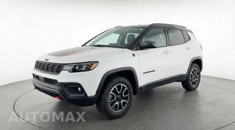 2025 Jeep Compass Trailhawk - miniatura 3