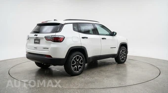 2025 Jeep Compass Trailhawk - miniatura 7