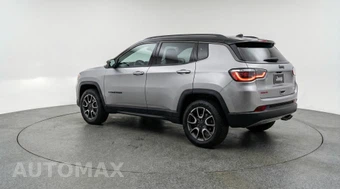 2025 Jeep Compass Trailhawk - miniatura 5