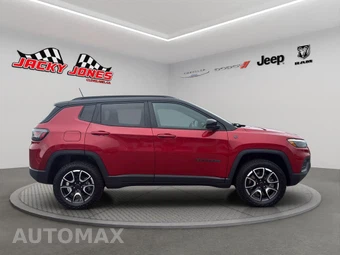 2025 Jeep Compass Trailhawk - miniatura 12