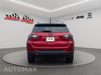 2025 Jeep Compass Trailhawk - miniatura 8