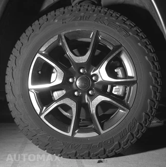 2025 Jeep Compass Trailhawk - miniatura 10