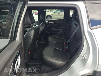 2025 Jeep Compass Trailhawk - miniatura 13
