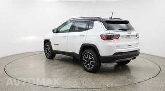 2025 Jeep Compass Trailhawk - miniatura 5
