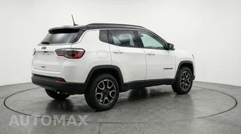 2025 Jeep Compass Trailhawk - miniatura 7