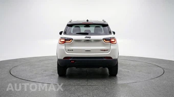 2025 Jeep Compass Trailhawk - miniatura 6