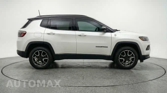 2025 Jeep Compass Trailhawk - miniatura 8