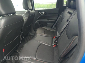 2025 Jeep Compass Trailhawk - miniatura 7