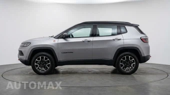 2025 Jeep Compass Trailhawk - miniatura 4