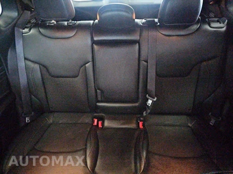 2025 Jeep Compass Trailhawk - miniatura 13