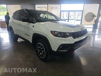 2025 Jeep Compass Trailhawk - miniatura 4