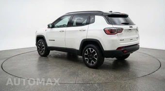 2025 Jeep Compass Trailhawk - miniatura 5