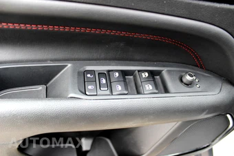 2025 Jeep Compass Trailhawk - miniatura 11