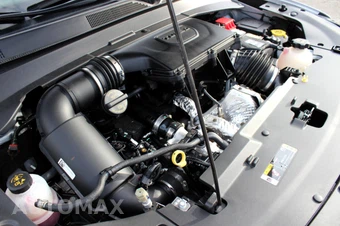 2025 Jeep Compass Trailhawk - miniatura 25