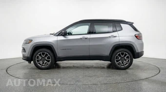 2025 Jeep Compass Trailhawk - miniatura 4