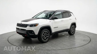 2025 Jeep Compass Trailhawk - miniatura 3