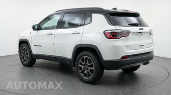 2025 Jeep Compass Trailhawk - miniatura 5
