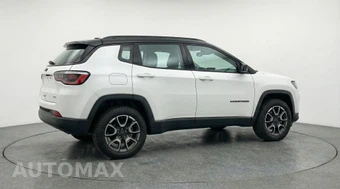 2025 Jeep Compass Trailhawk - miniatura 7