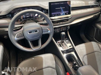 2025 Jeep Compass Trailhawk - miniatura 13
