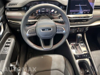 2025 Jeep Compass Trailhawk - miniatura 15