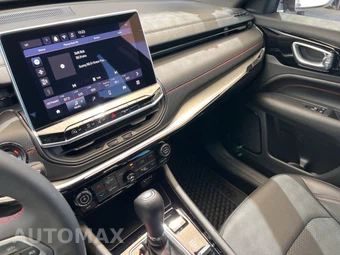 2025 Jeep Compass Trailhawk - miniatura 18