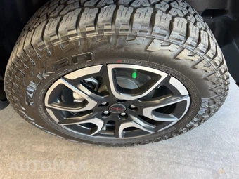 2025 Jeep Compass Trailhawk - miniatura 30