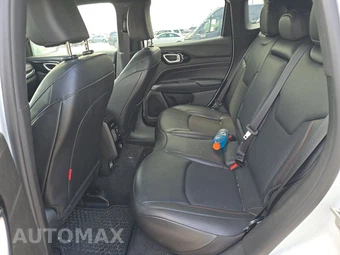 2025 Jeep Compass Trailhawk - miniatura 13