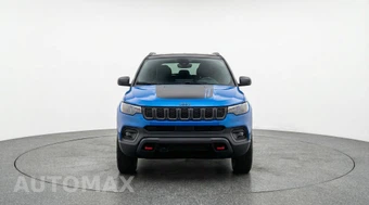2025 Jeep Compass Trailhawk - miniatura 2