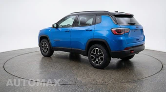 2025 Jeep Compass Trailhawk - miniatura 5