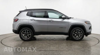 2025 Jeep Compass Trailhawk - miniatura 8