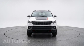 2025 Jeep Compass Trailhawk - miniatura 2
