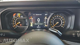 2025 Jeep Gladiator High Tide Crew Cab Medium Bed - miniatura 17