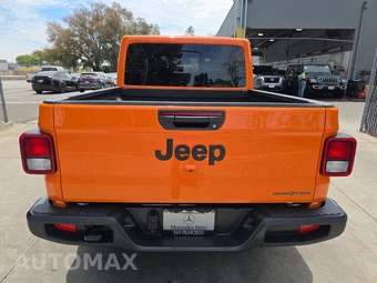 2025 Jeep Gladiator High Tide Crew Cab Medium Bed - miniatura 5