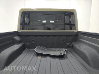 2025 Jeep Gladiator Mojave Crew Cab Medium Bed - miniatura 16