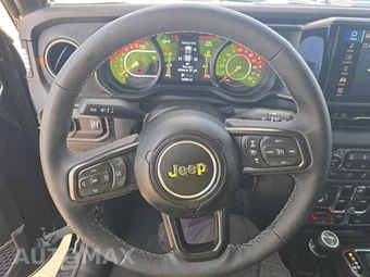 2025 Jeep Gladiator Mojave Crew Cab Medium Bed - miniatura 10