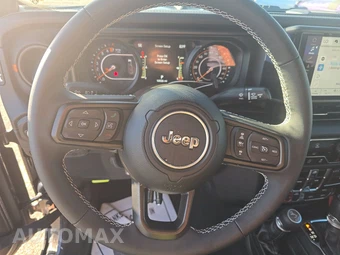 2025 Jeep Gladiator Mojave Crew Cab Medium Bed - miniatura 10