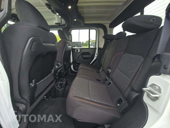 2025 Jeep Gladiator Mojave Crew Cab Medium Bed - miniatura 13