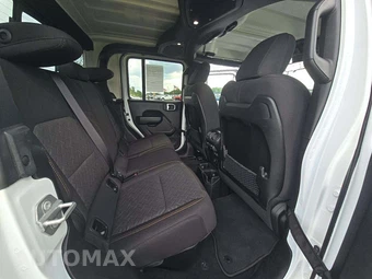 2025 Jeep Gladiator Mojave Crew Cab Medium Bed - miniatura 16