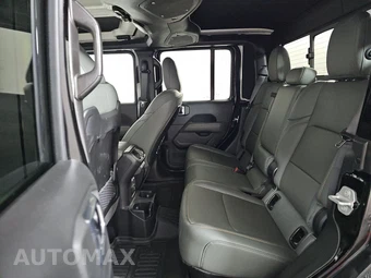 2025 Jeep Gladiator Mojave X Crew Cab Medium Bed - miniatura 13