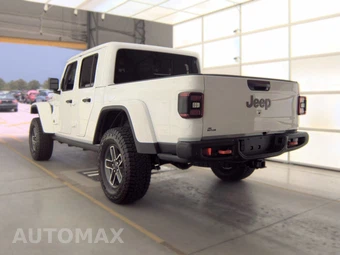 2025 Jeep Gladiator Mojave X Crew Cab Medium Bed - miniatura 6