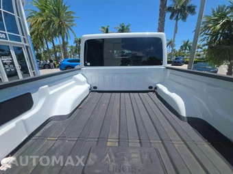 2025 Jeep Gladiator Nighthawk Crew Cab Medium Bed - miniatura 14