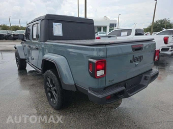 2025 Jeep Gladiator Nighthawk Crew Cab Medium Bed - miniatura 2