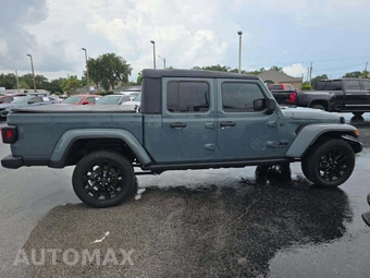 2025 Jeep Gladiator Nighthawk Crew Cab Medium Bed - miniatura 4