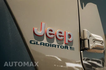 2025 Jeep Gladiator Rubicon Crew Cab Medium Bed - miniatura 11