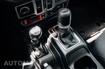 2025 Jeep Gladiator Rubicon Crew Cab Medium Bed - miniatura 36